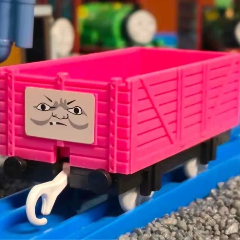 In Stock Track Train Pink Smil - đánh giá và giá Toy Train Track Set